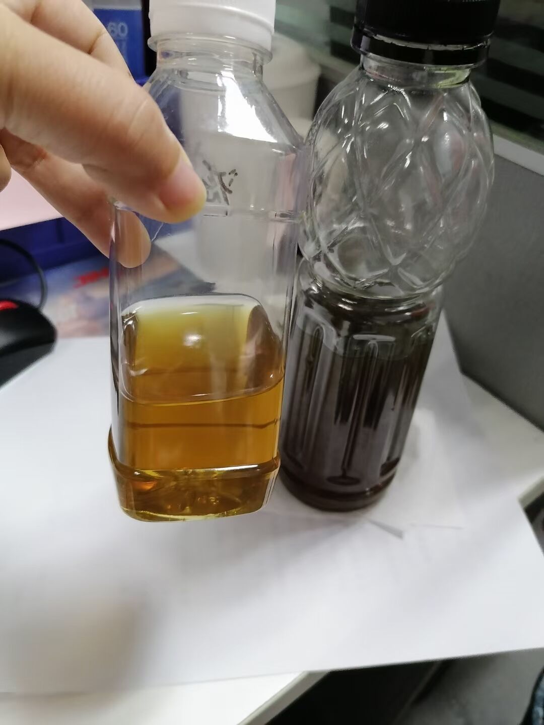乳化油过滤器净化脏油前后对比